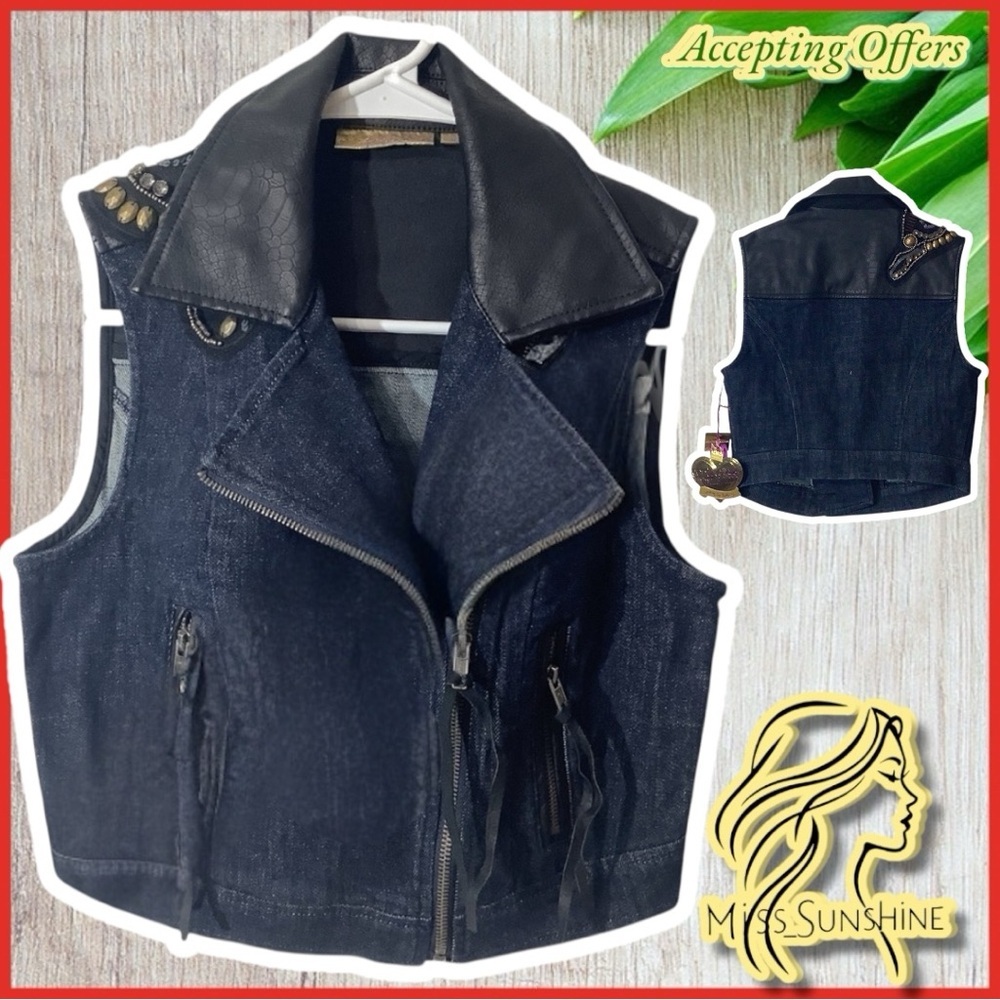 Princess Vera Wang NEW - Sz S - Freshman Rush J07 Riding Vest - denim w/ deco